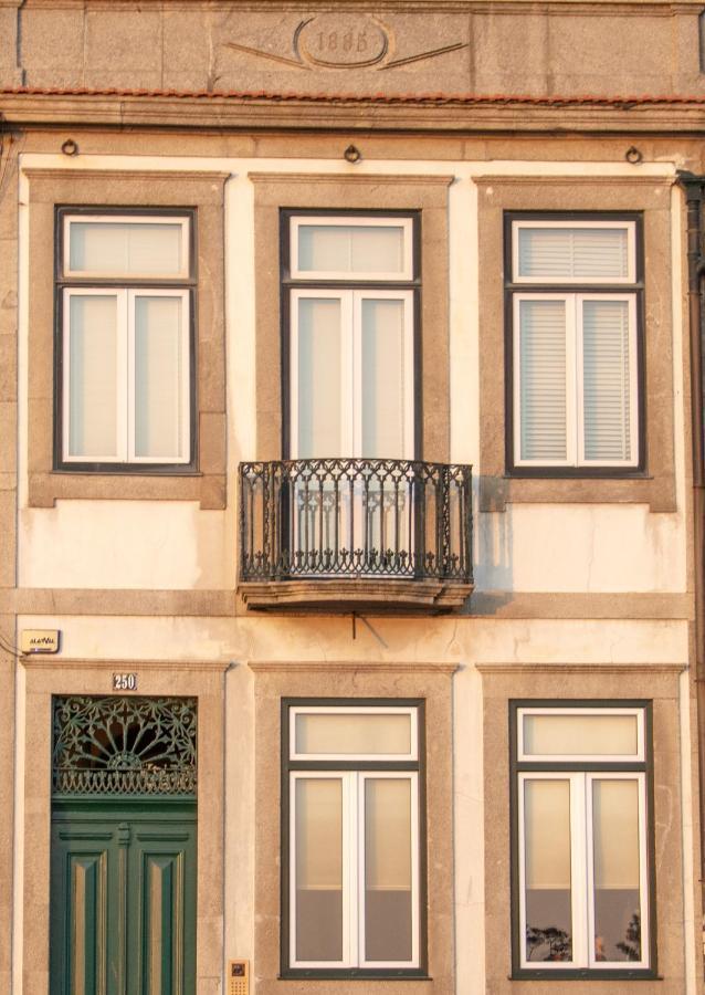 Apartment By The Sea Порту Экстерьер фото